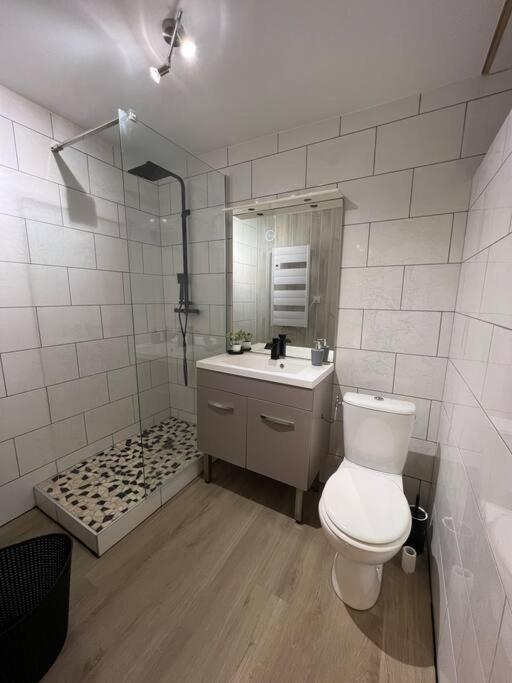 Apartmán Les 4 Chenes - T2 Refait A Neuf Le Pont-de-Beauvoisin Exteriér fotografie