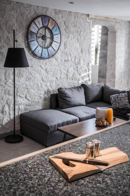 Apartmán Les 4 Chenes - T2 Refait A Neuf Le Pont-de-Beauvoisin Exteriér fotografie